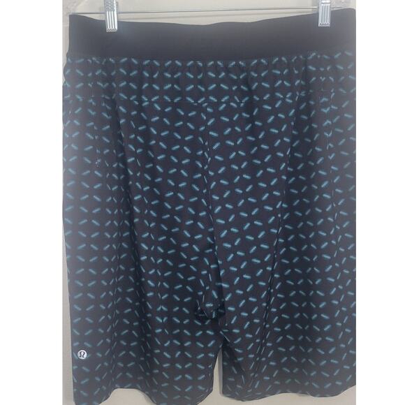 Lululemon Shorts Mens Large Athletic Casual Sporty Streetwear Gym Shorts - Picture 4 of 9